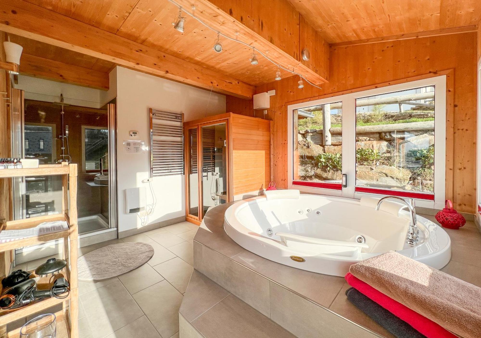 1A Chalet "Wolke" Wandern, Grillen, Wellness Im Traumhaus Волфсберг Екстериор снимка